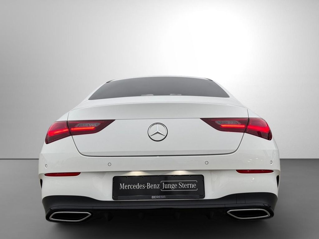 Mercedes-Benz CLA 200 2025