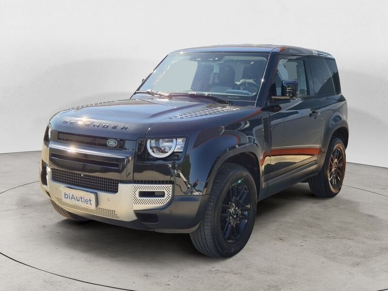 Land Rover Defender 2021