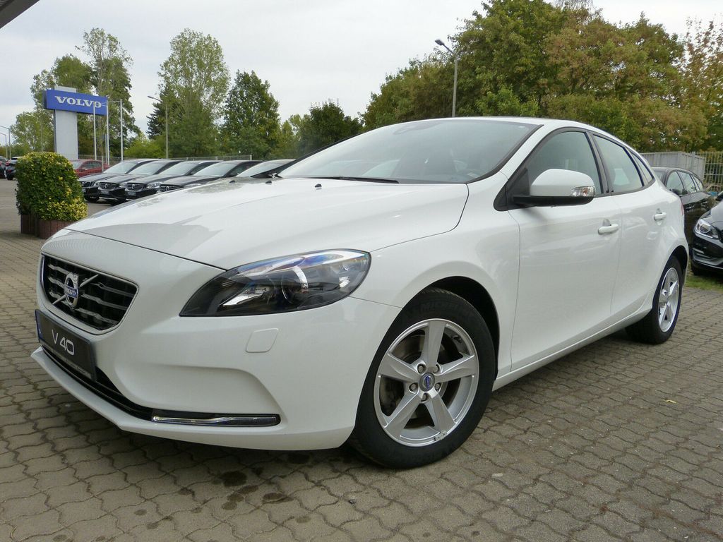Volvo V40 2014