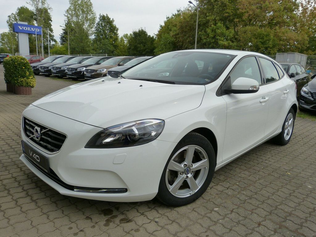 Volvo V40 2014