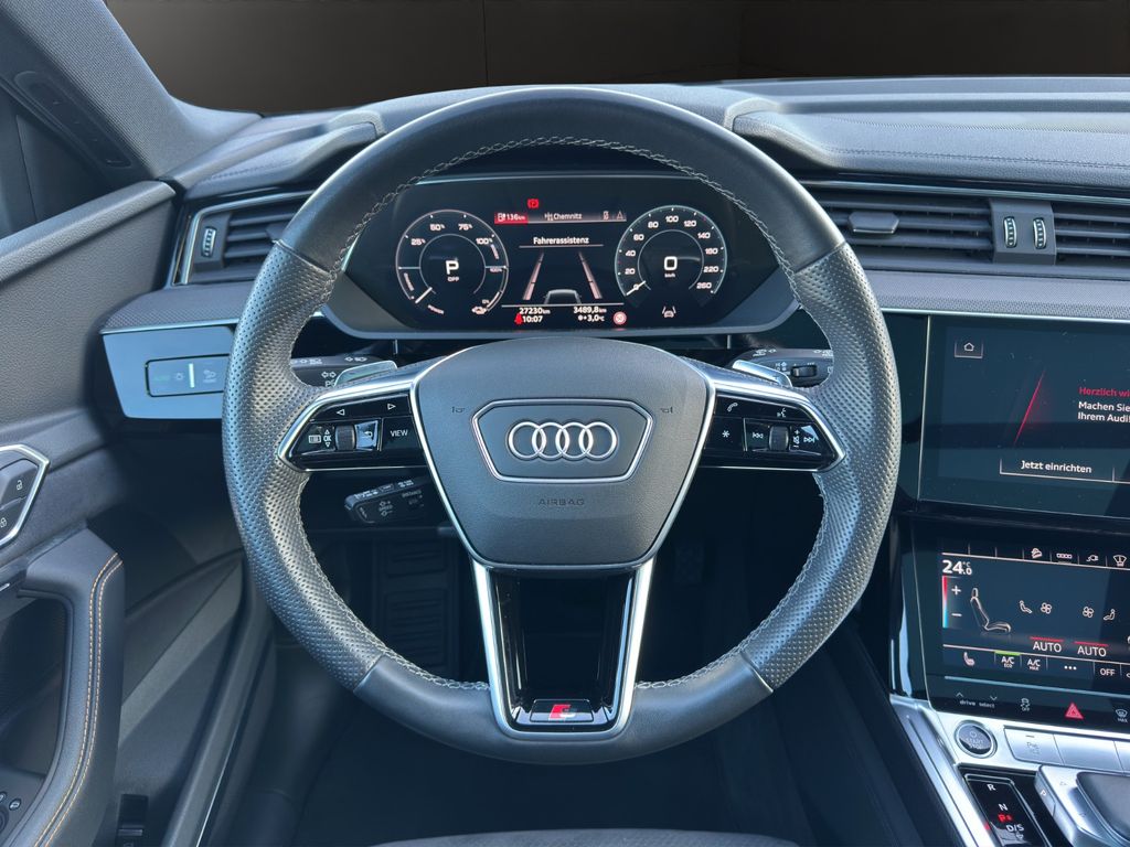 Audi e-tron 2022