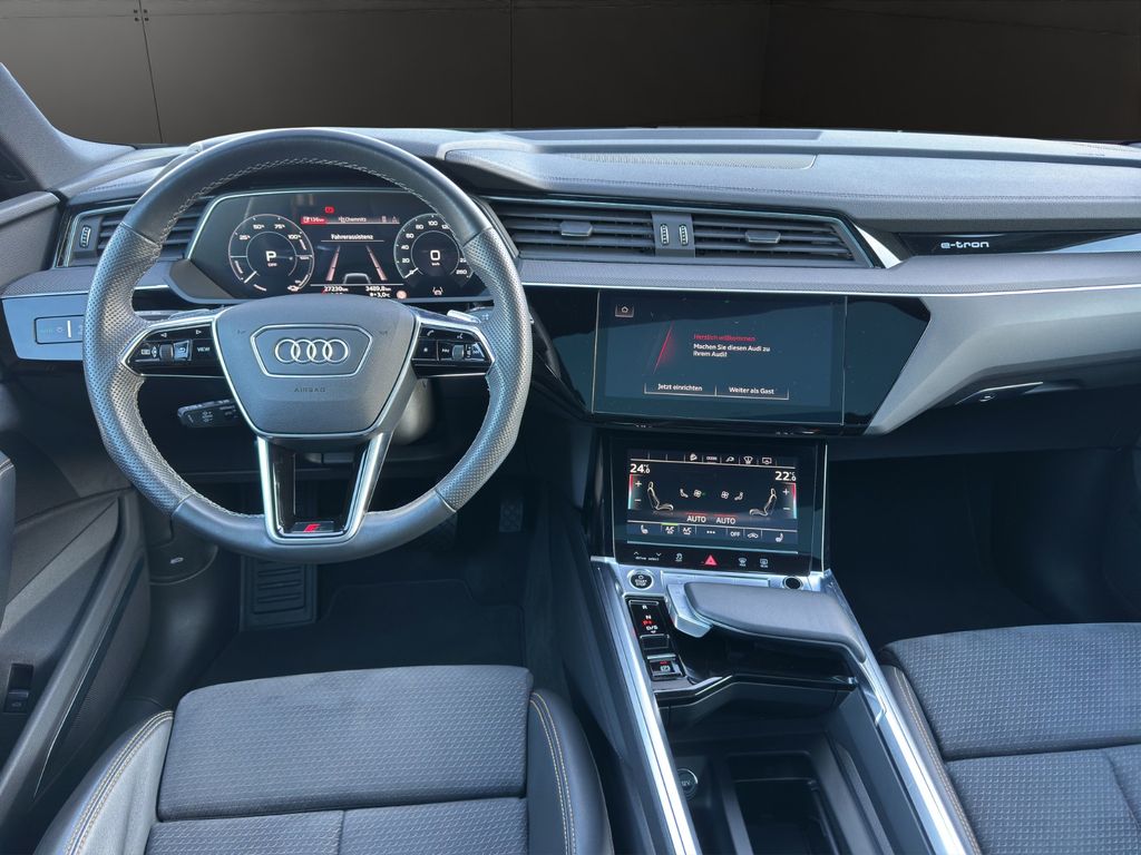 Audi e-tron 2022