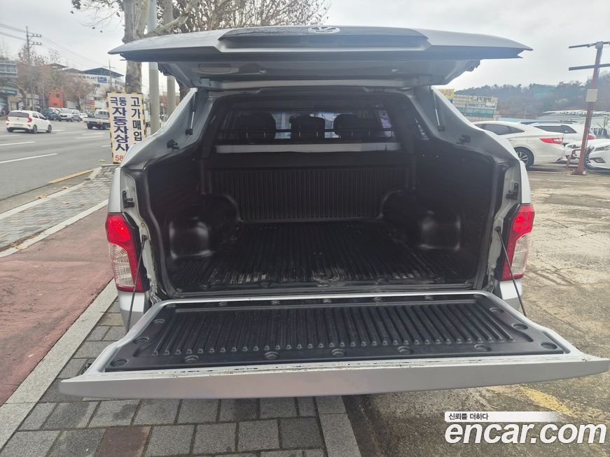 KG_Mobility_Ssangyong KORANDO 2012