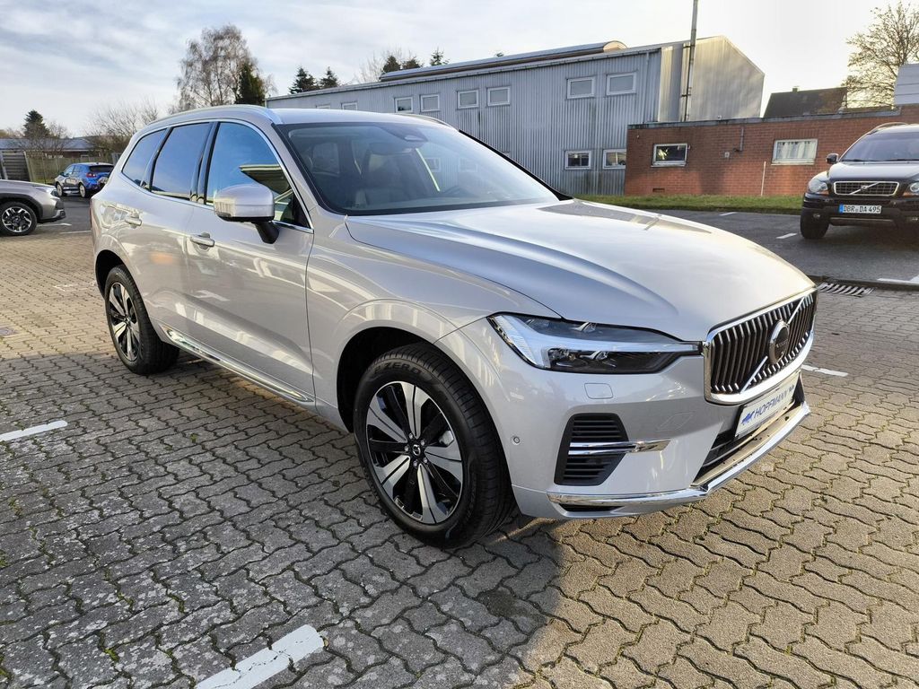 Volvo XC60 2025