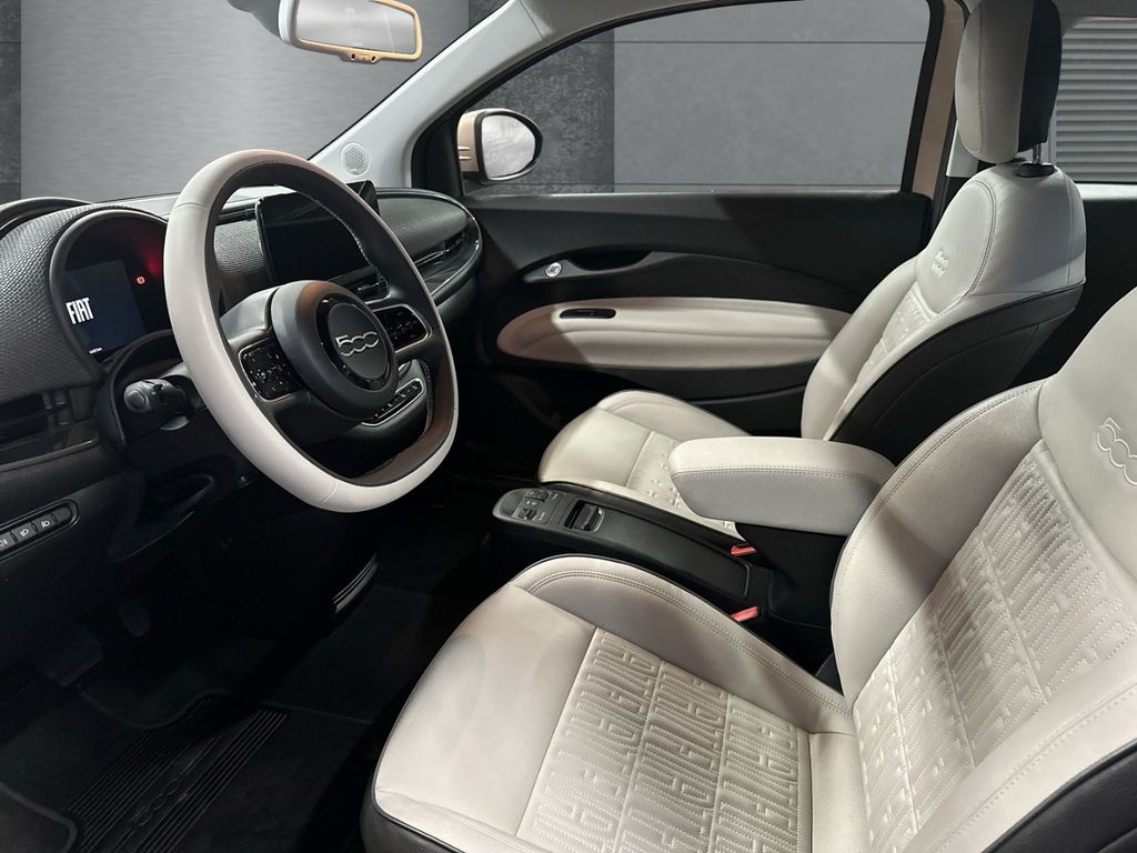 Fiat 500e 2023