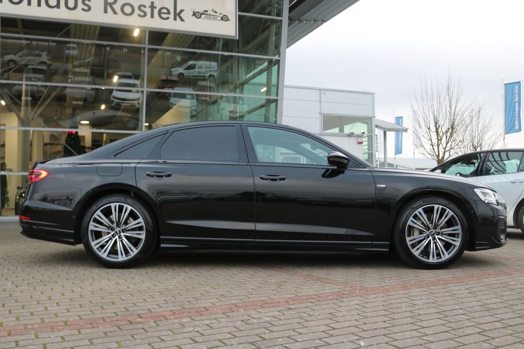 Audi A8 2022