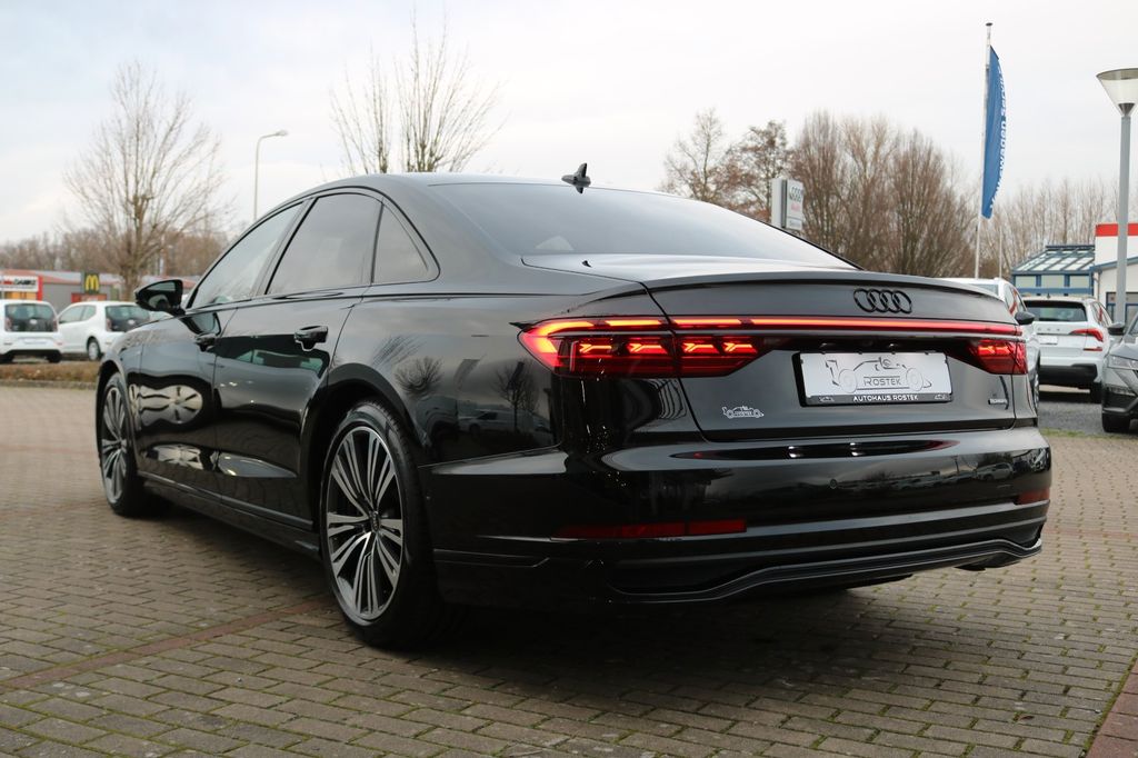Audi A8 2022