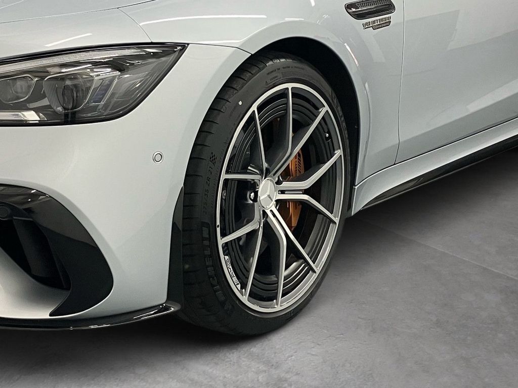 Mercedes-Benz AMG GT 2024