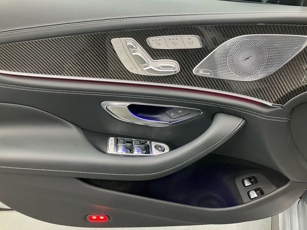 Mercedes-Benz AMG GT 2024