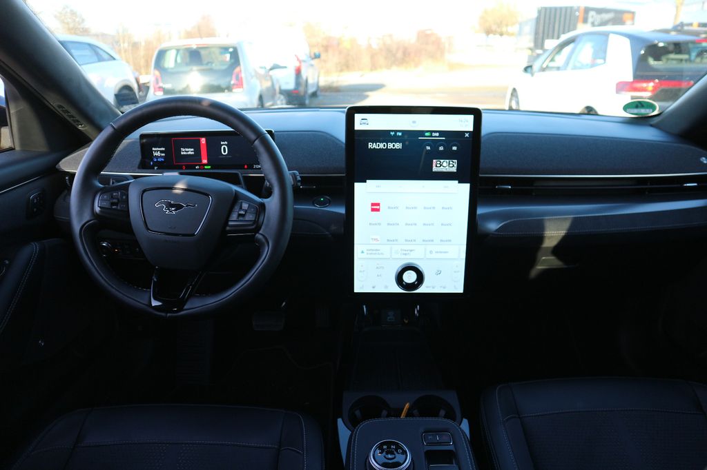 Ford Mustang Mach-E 2021