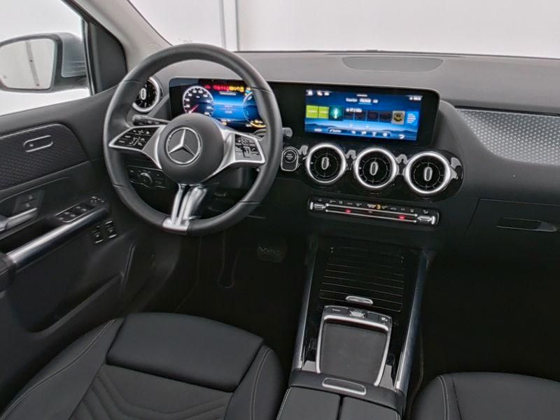 Mercedes-Benz B 250 2025