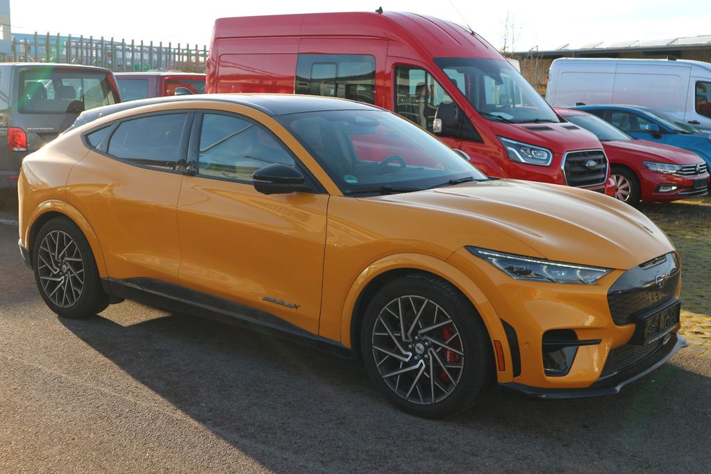 Ford Mustang Mach-E 2021