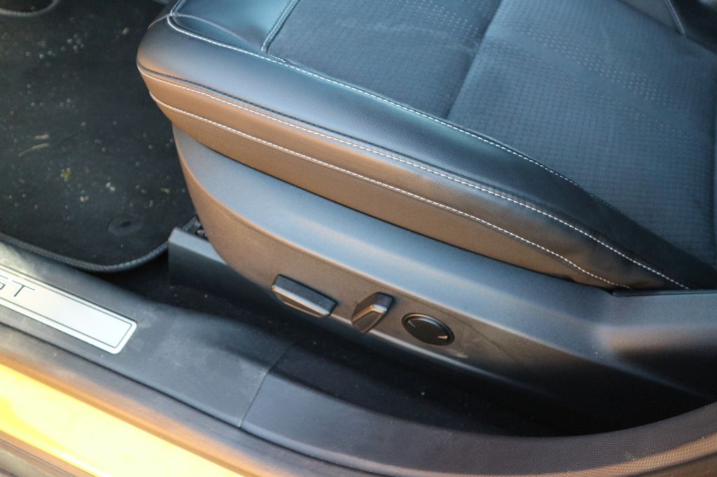 Ford Mustang Mach-E 2021