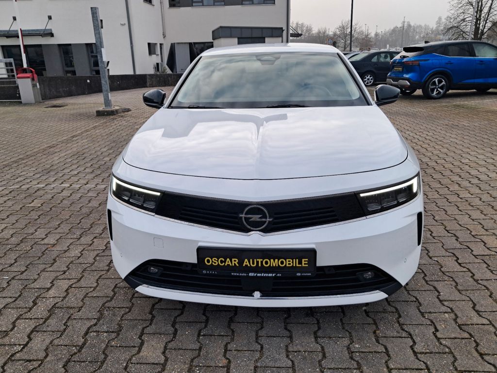 Opel Astra 2022