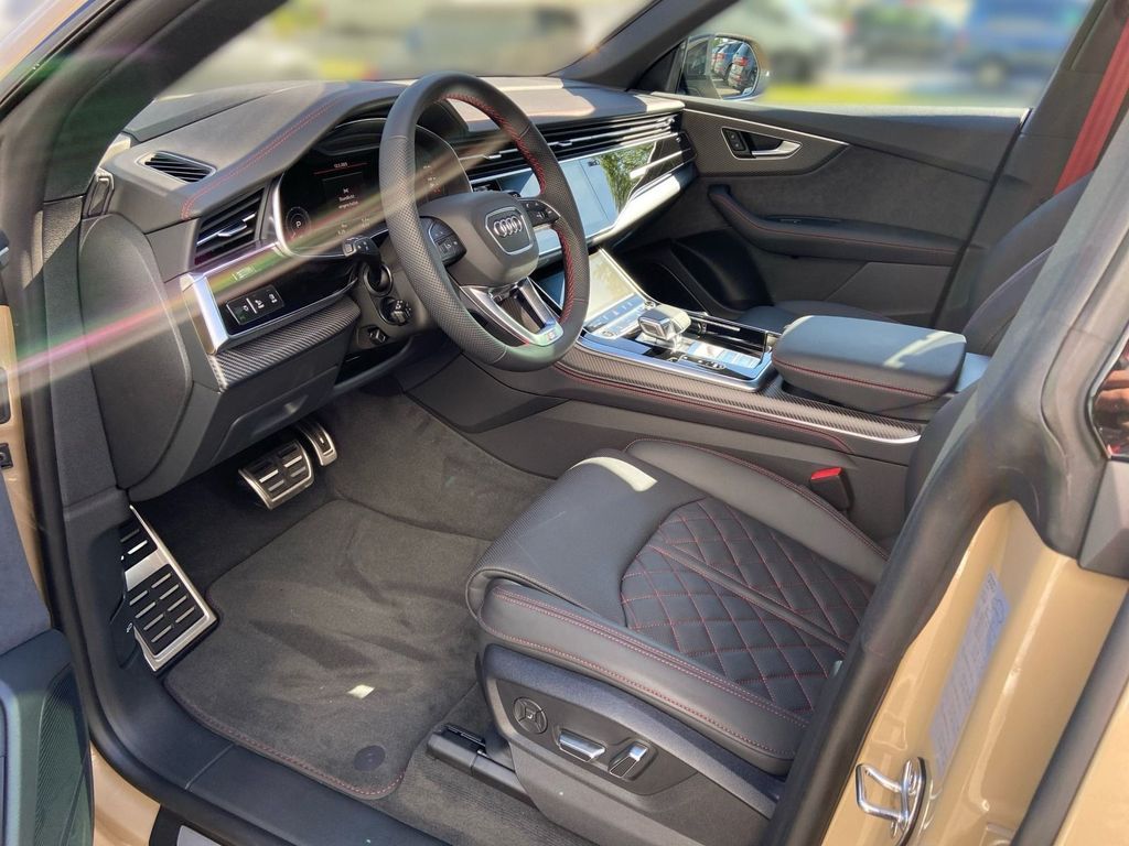 Audi Q8 2025