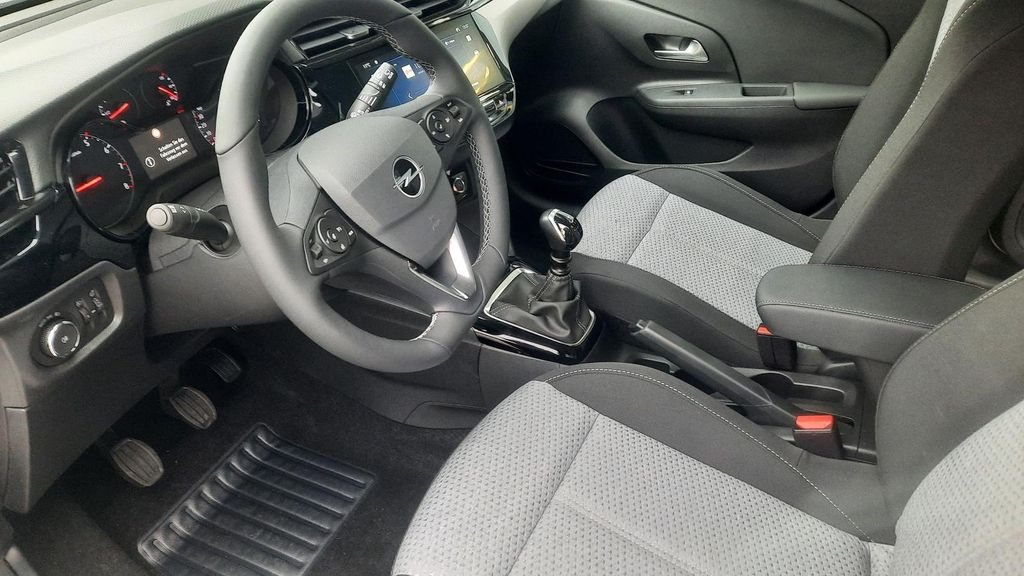 Opel Corsa 2025