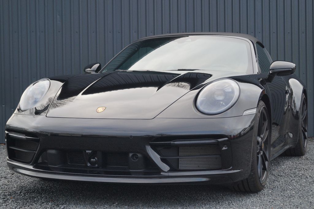 Porsche 992 2024