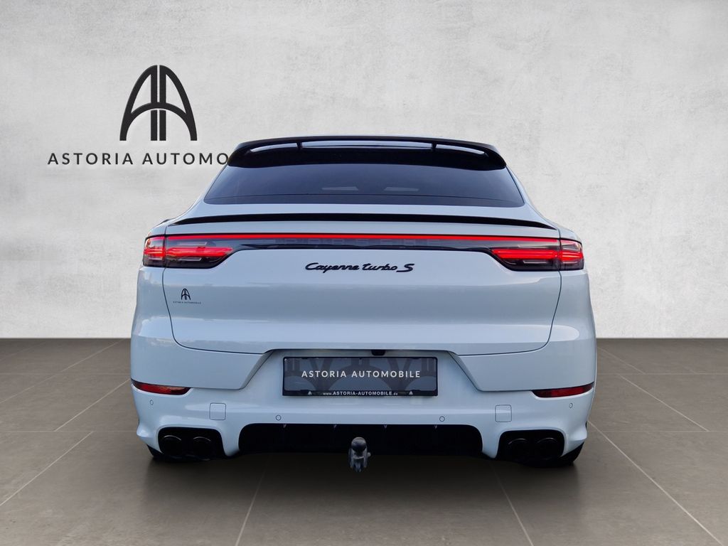 Porsche Cayenne 2021