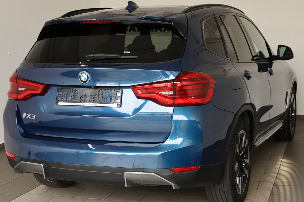 BMW iX3 2021