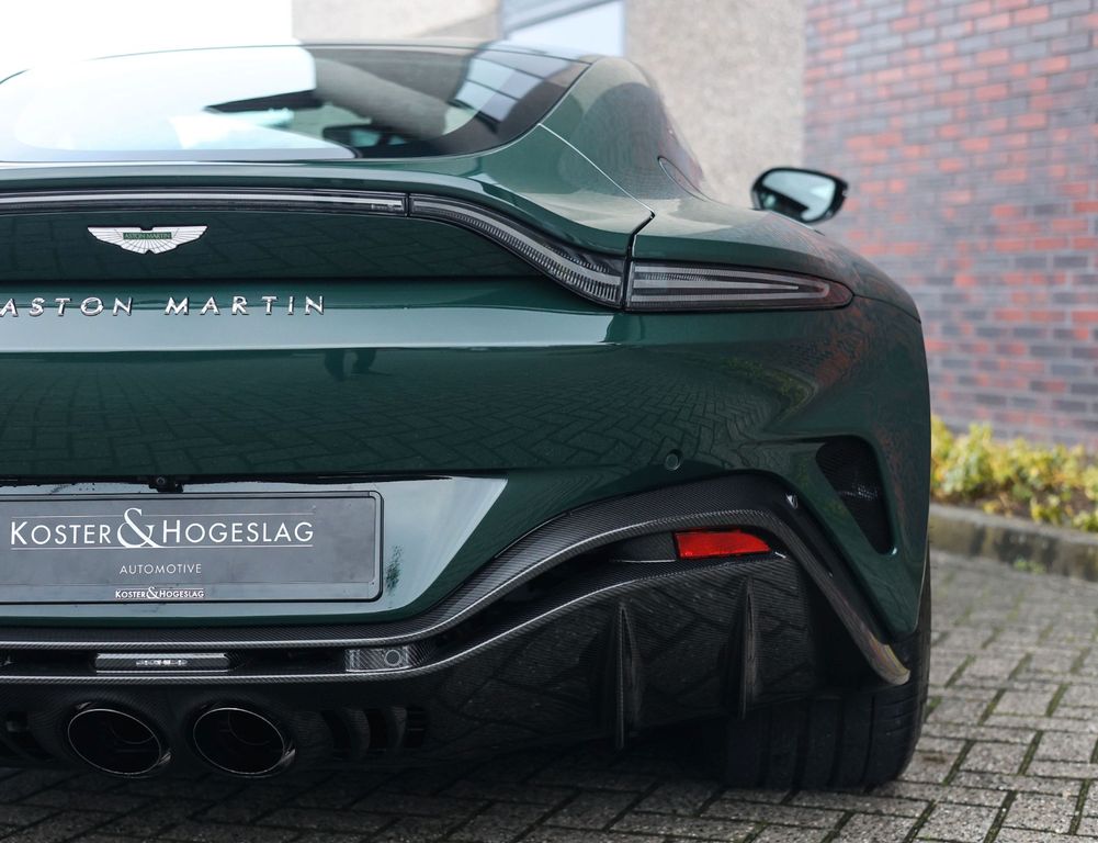 Aston Martin V12 Vantage 2023