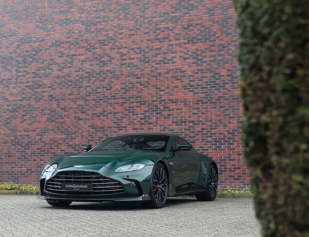 Aston Martin V12 Vantage 2023