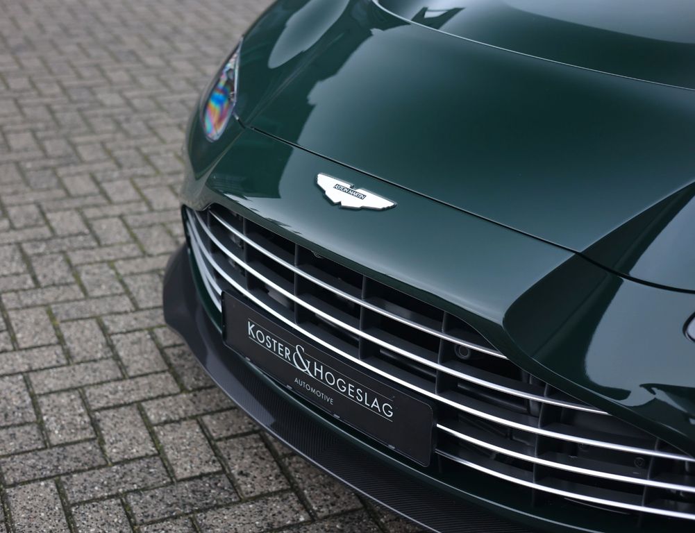 Aston Martin V12 Vantage 2023