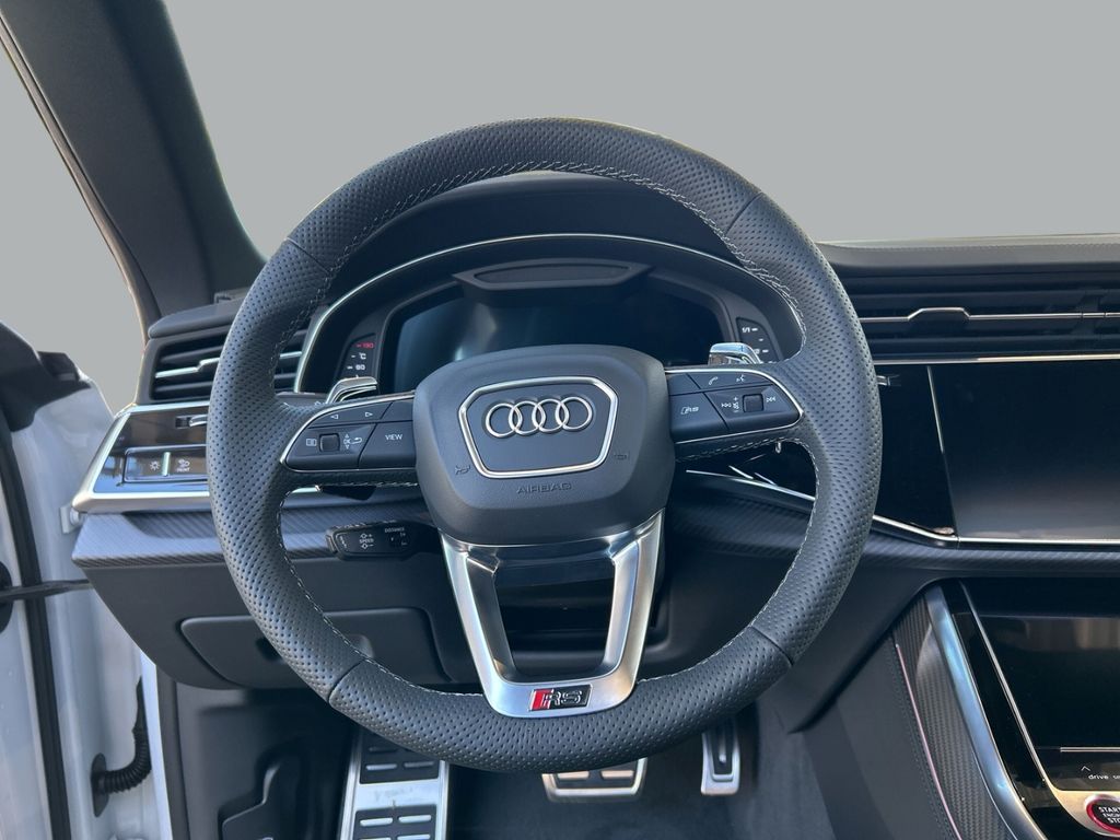 Audi RSQ8 2025
