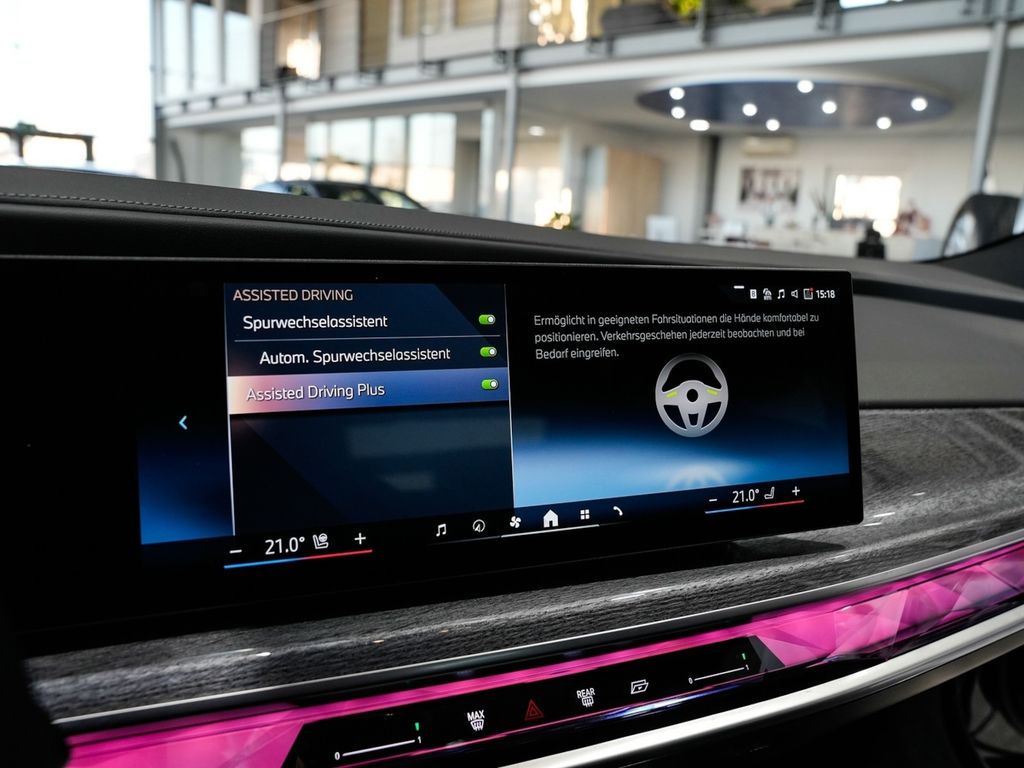 BMW i7 2024