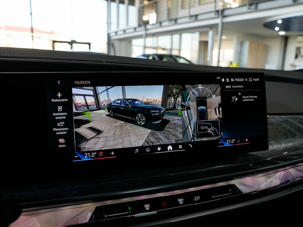 BMW i7 2024