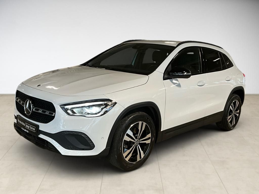 Mercedes-Benz GLA 200 2022