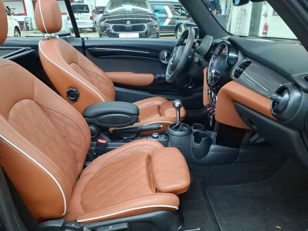 MINI John Cooper Works Cabrio 2021