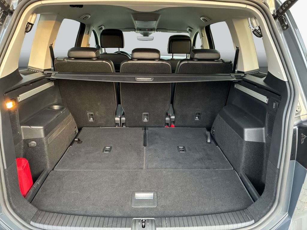 Volkswagen Touran 2025