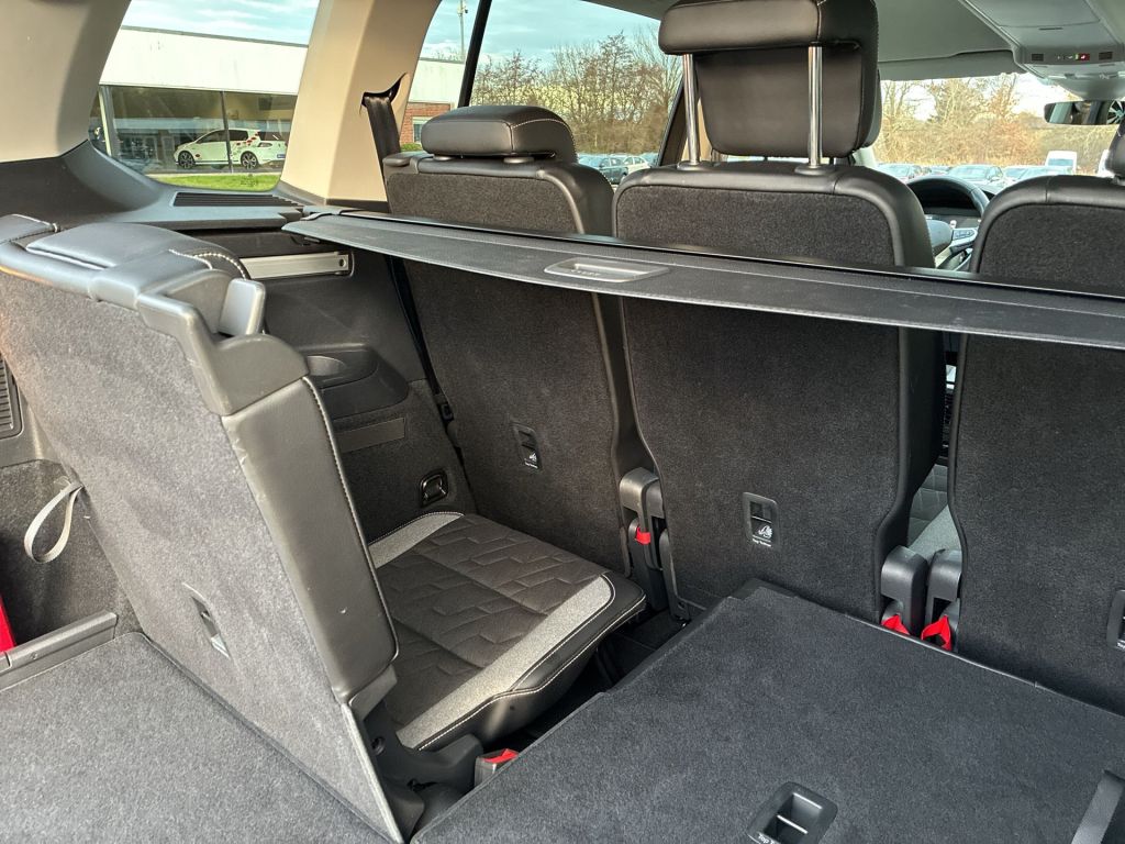 Volkswagen Touran 2025