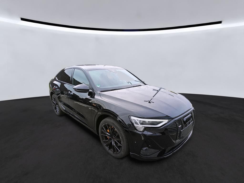 Audi e-tron 2022