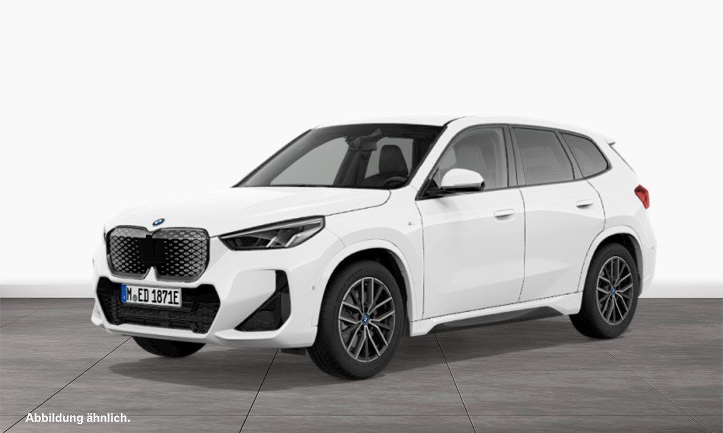 BMW iX1 2023