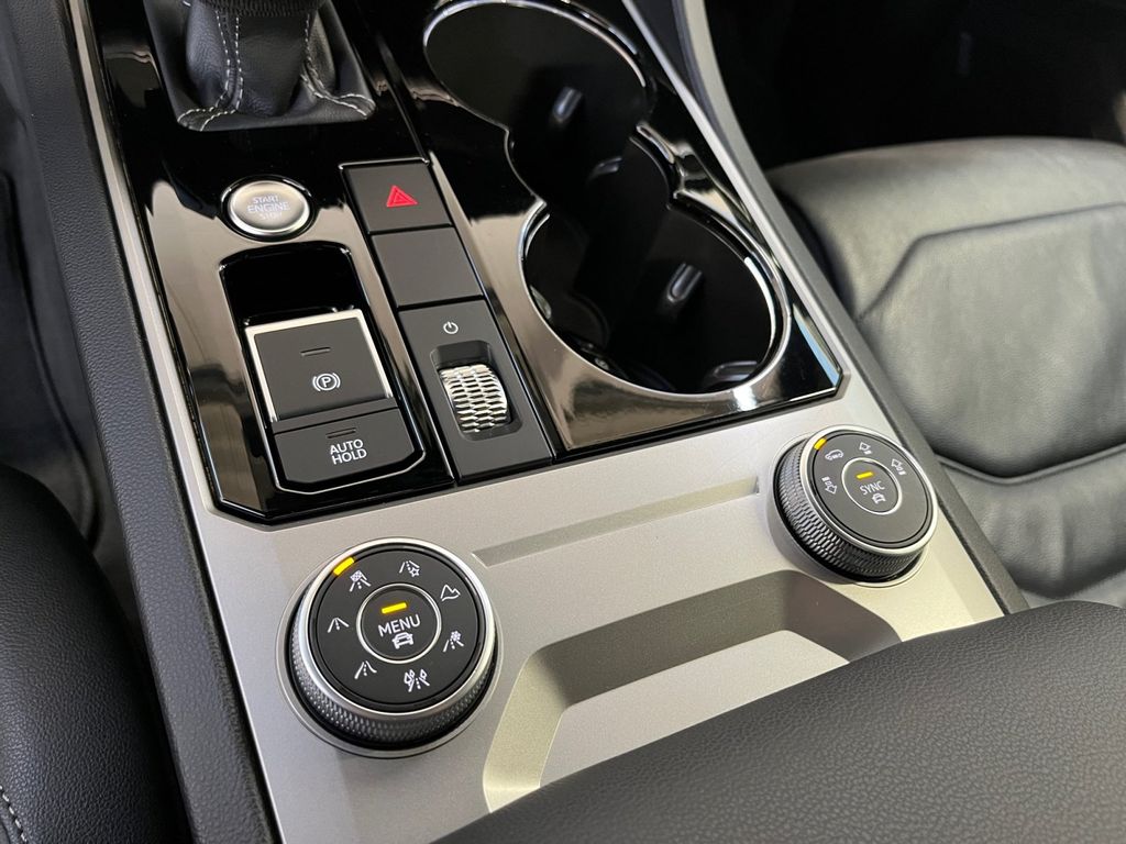 Volkswagen Touareg 2021