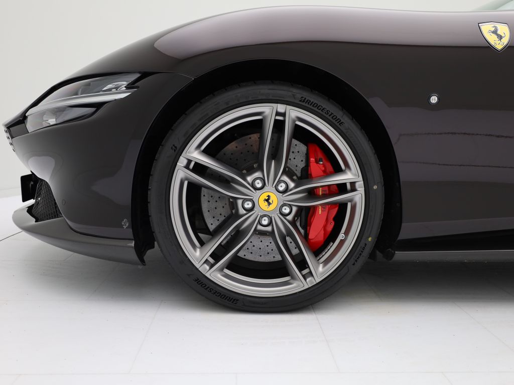Ferrari Roma 2025