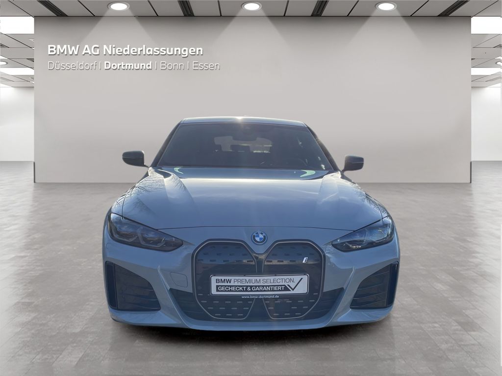 BMW i4 2023
