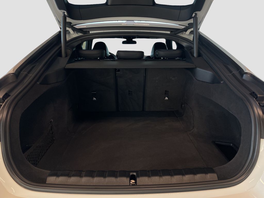 BMW i4 2023