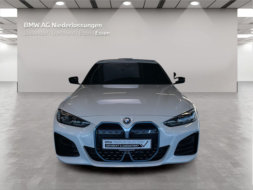 BMW i4 2023
