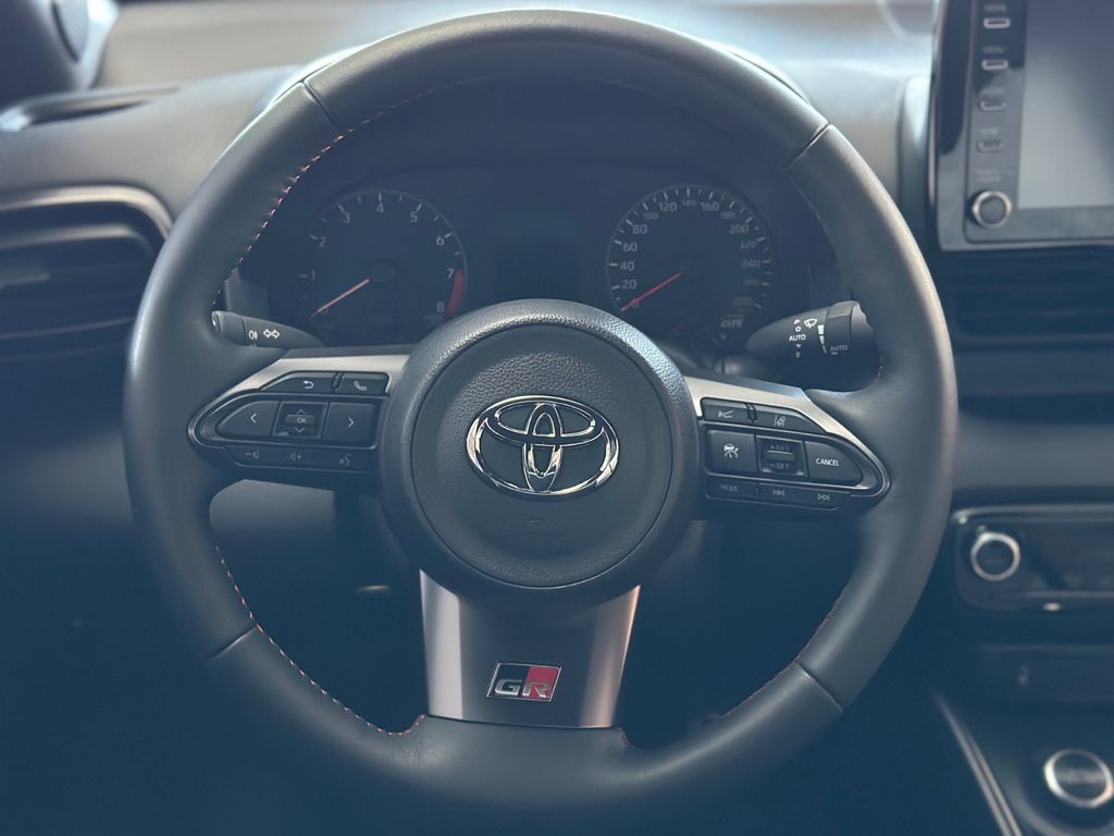 Toyota Yaris 2021