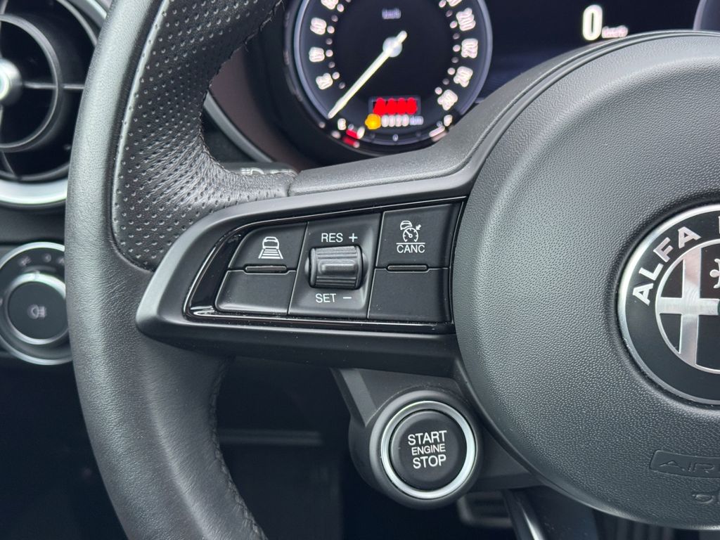 Alfa Romeo Giulia 2023