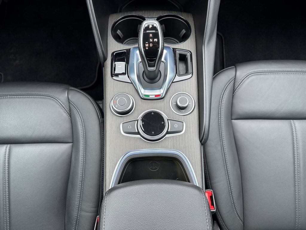 Alfa Romeo Giulia 2023