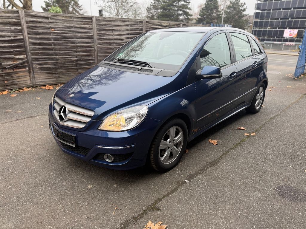 Mercedes-Benz B 200 2010