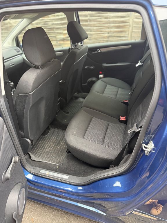 Mercedes-Benz B 200 2010