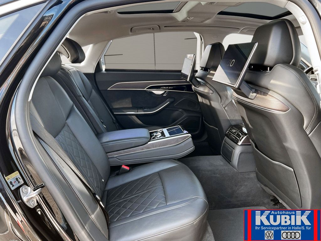 Audi A8 2022