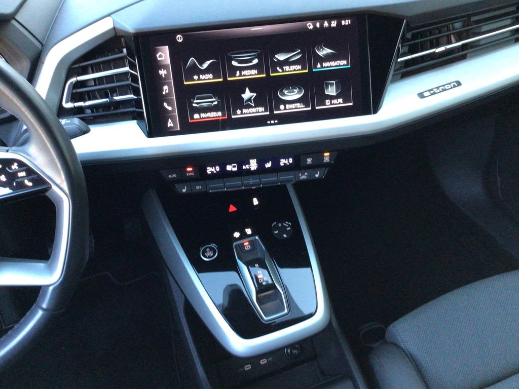 Audi Q4 e-tron 2022