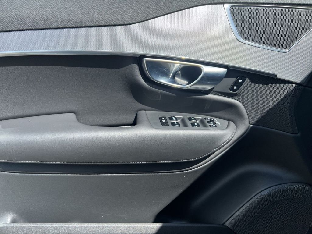 Volvo XC90 2024
