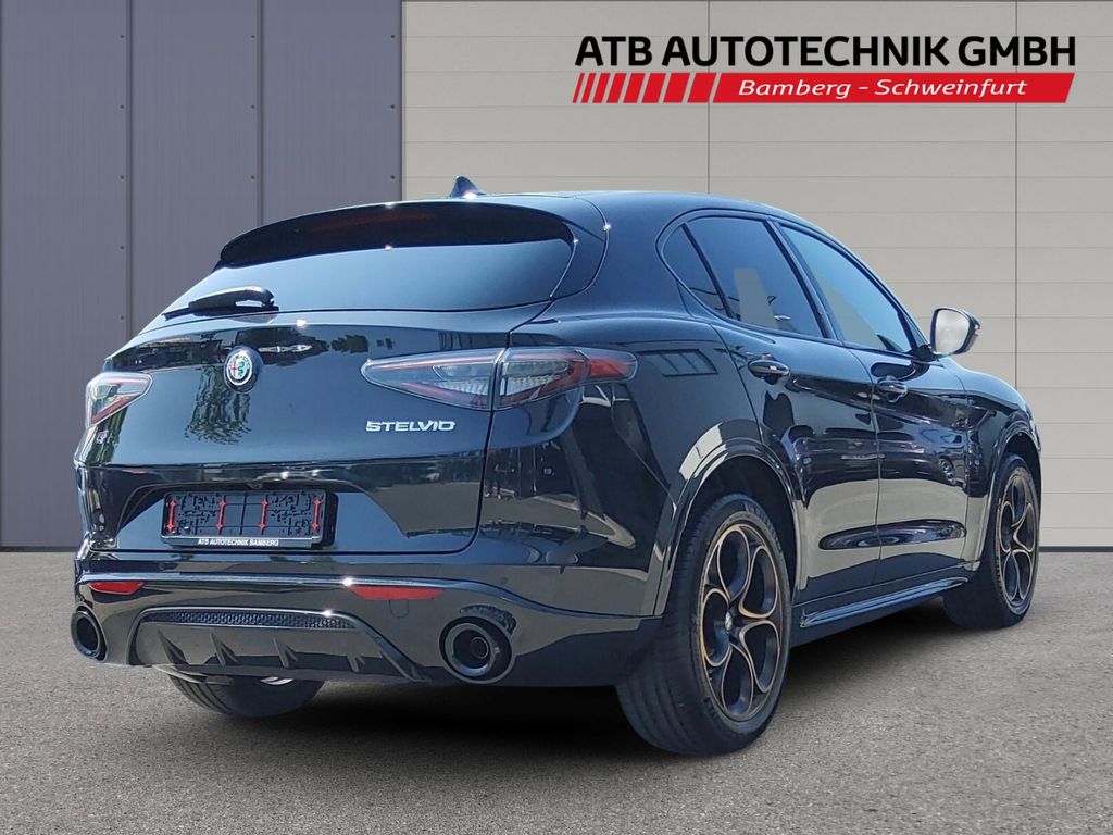 Alfa Romeo Stelvio 2025