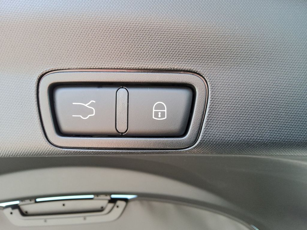 Alfa Romeo Stelvio 2025